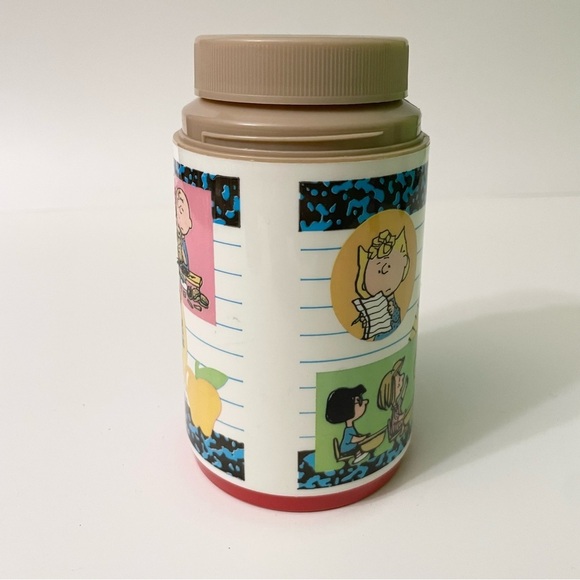 Snoopy Joe Cool Peanuts Aladdin 8 Oz Ounce Thermos Charlie Brown Peanuts - Picture 4 of 16